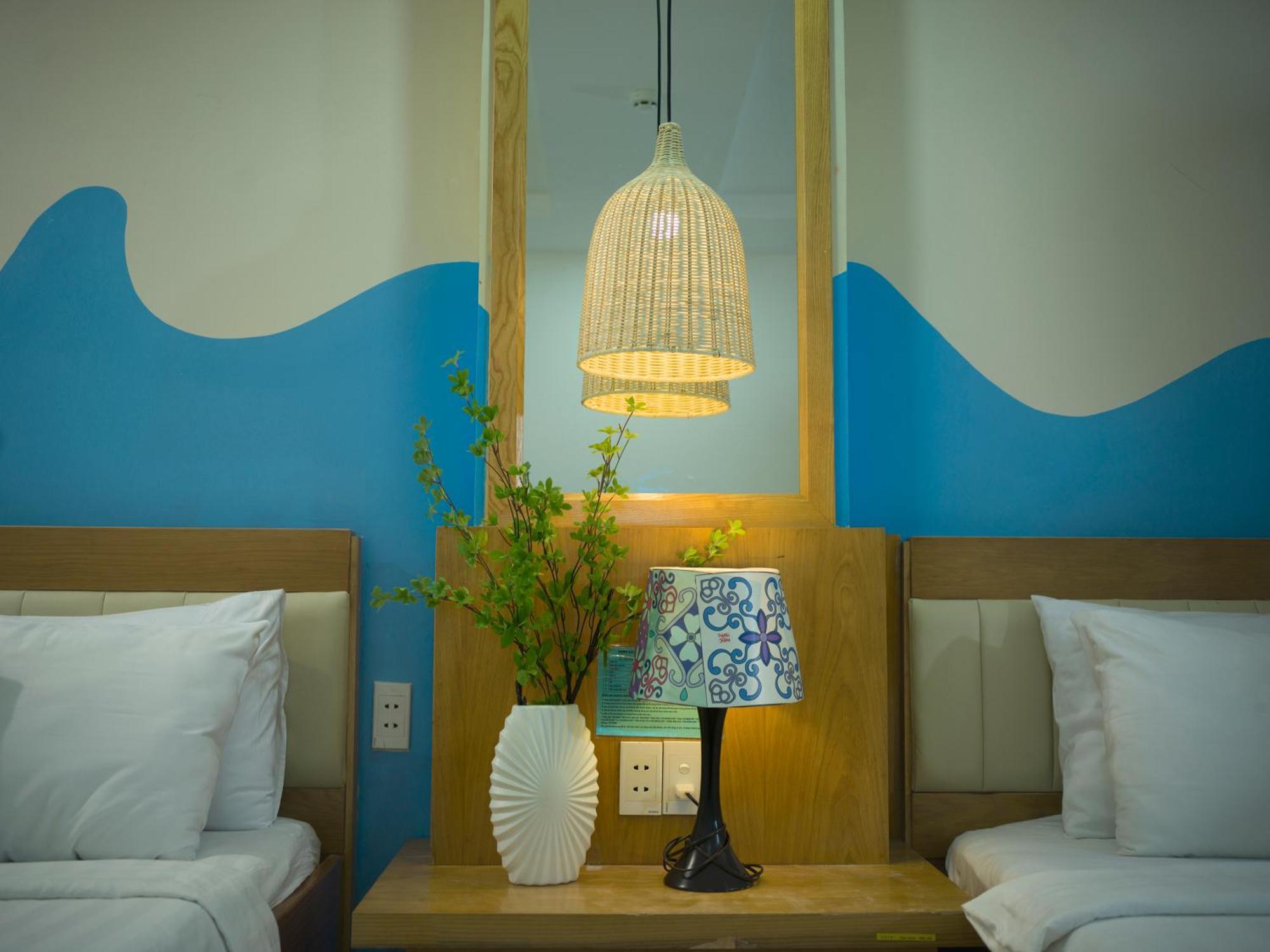 Summer Beach Hotel - Back Beach Вунг Тау Екстериор снимка