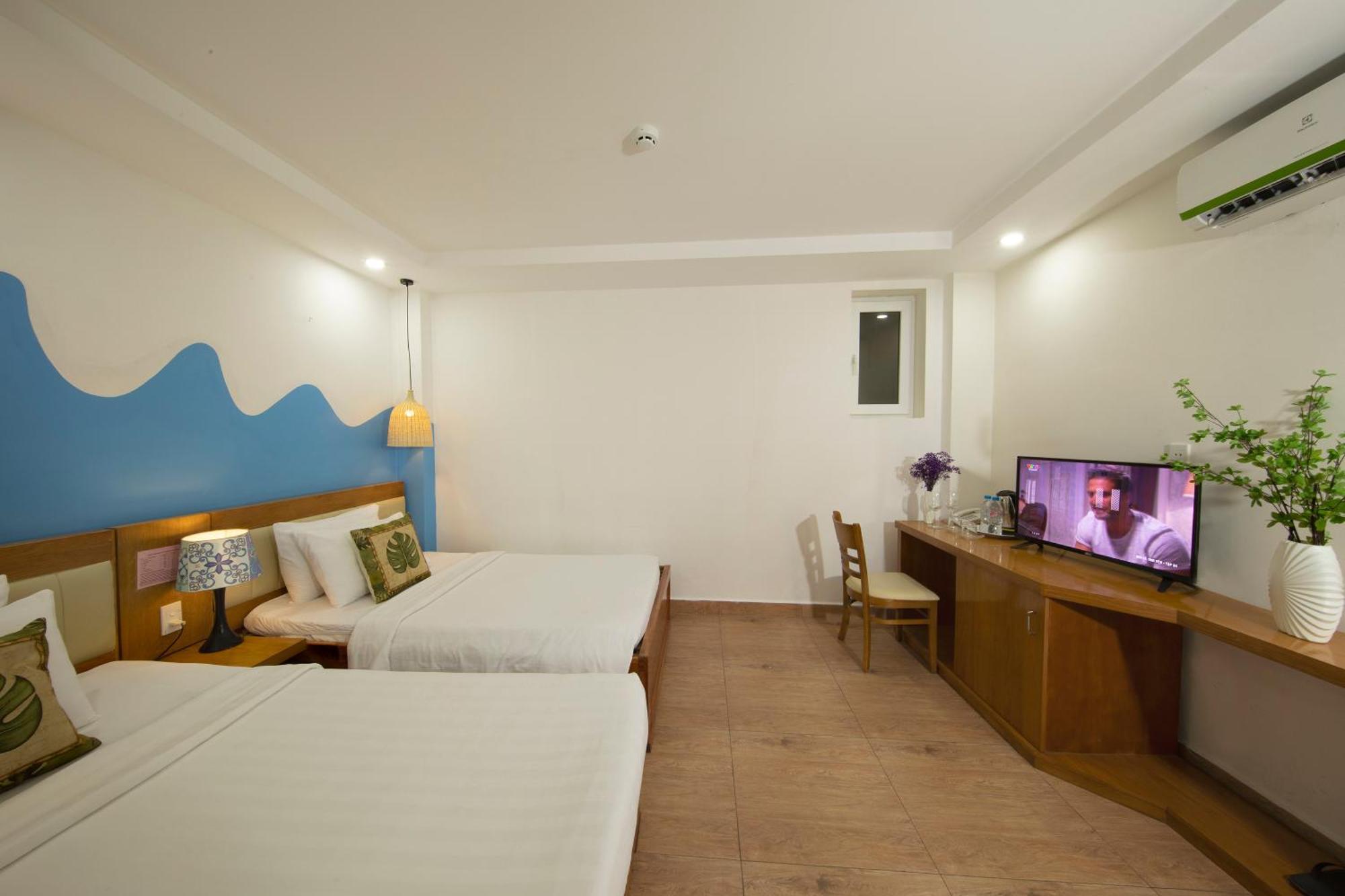 Summer Beach Hotel - Back Beach Вунг Тау Екстериор снимка